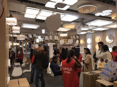 歐普照明閃耀華夏家博會(huì)，工廠直銷(xiāo)引爆一站式購(gòu)物新熱潮